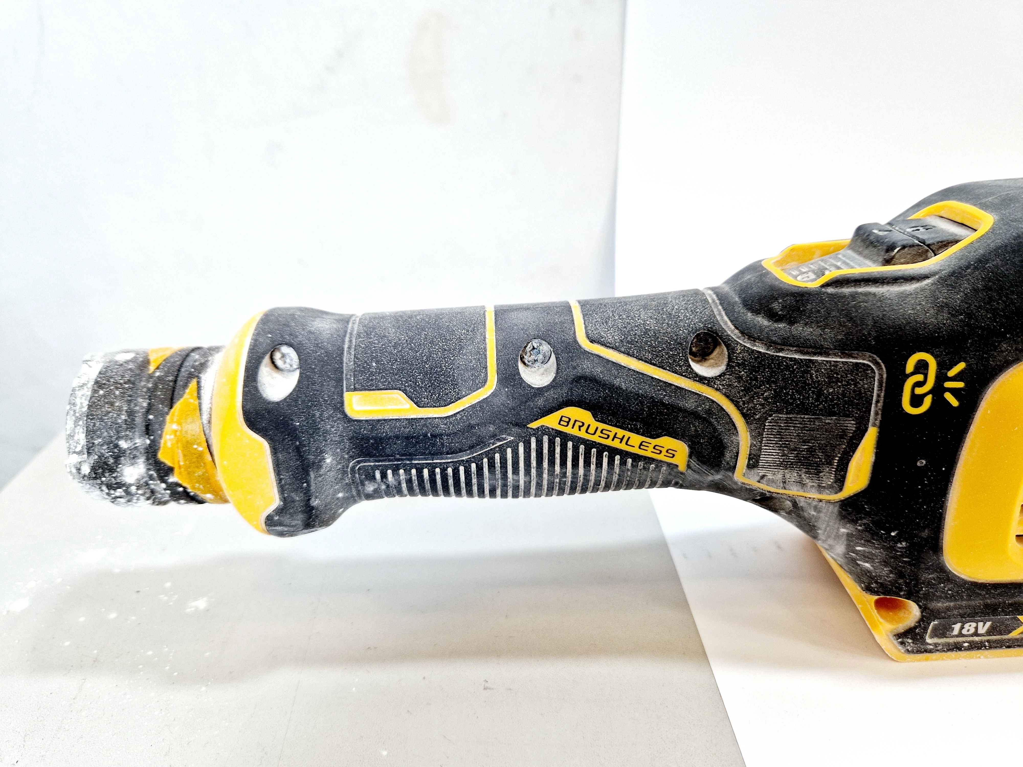 zyrafa-szlifierka-do-gipsu-dewalt-dce800-nxj-akumulator-40ah-ladowarka-stan-11323-2