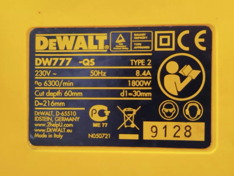 PIŁA UKOŚNICA DEWALT DW777 1800W + 200MMX32MM + 216MMX30MM + 190MMX30MM