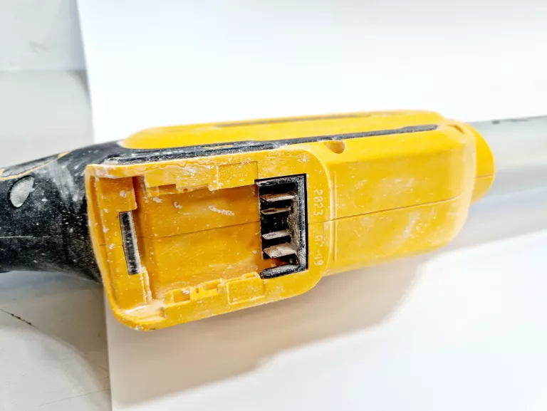 zyrafa-szlifierka-do-gipsu-dewalt-dce800-nxj-akumulator-40ah-ladowarka-srednica-tarczy-22500