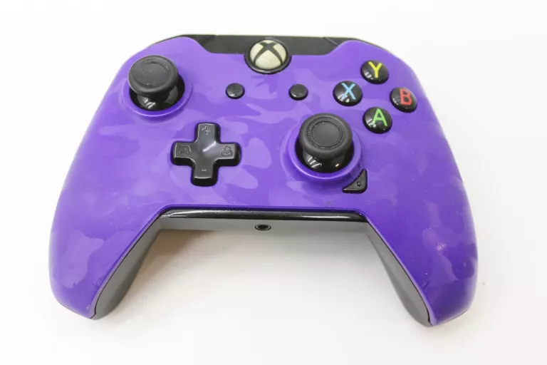 KONSOLA XBOX ONE S 500GB + PAD PDP