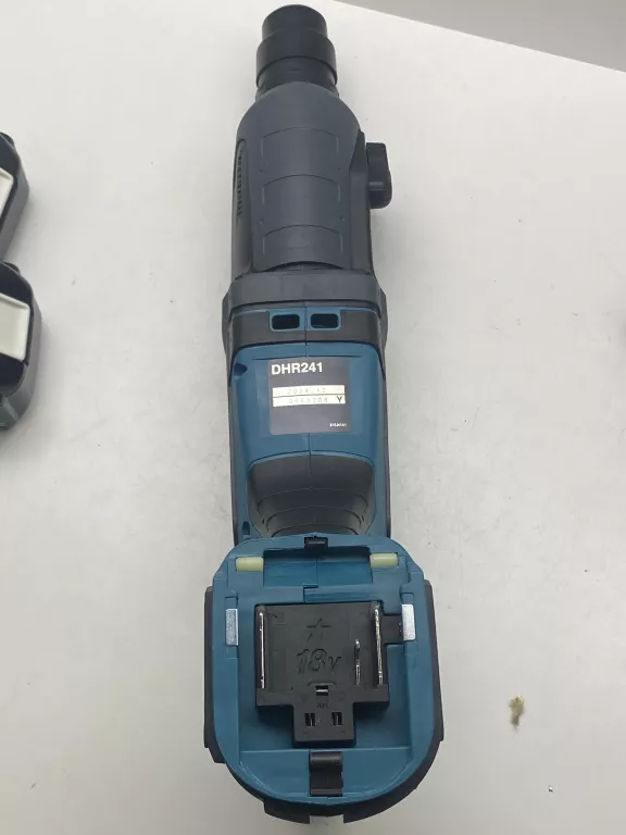 DHR241Z MŁOTOWIERTARKA 2X4.0AH MAKITA / ZESTAW WALIZKA
