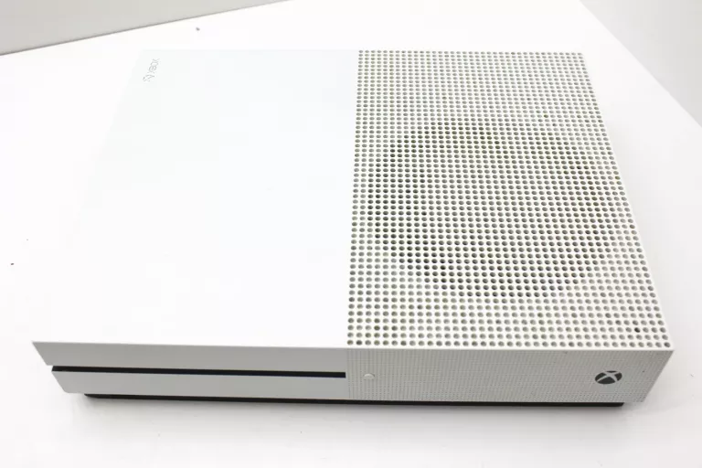 KONSOLA XBOX ONE S 500GB + PAD PDP