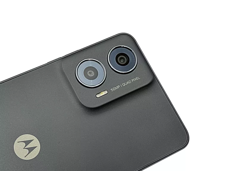 TELEFON MOTOROLA MOTO G24 8/128GB 6,56'' 90HZ 5000MAH - LEKKO PĘKNIETY!