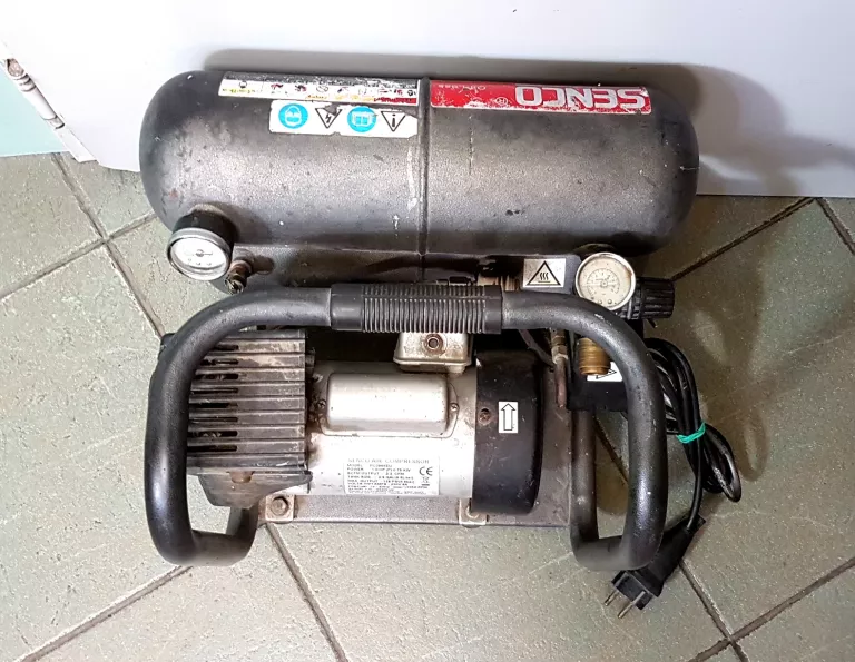 KOMPRESOR SPRĘŻARKA SENCO BEZOLEJOWY 9,5L 1,5KM MIDI PC0968