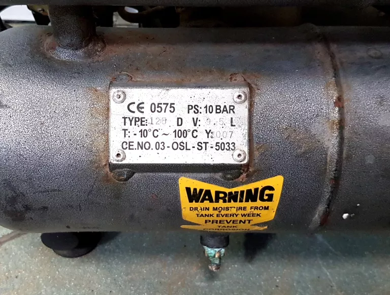 KOMPRESOR SPRĘŻARKA SENCO BEZOLEJOWY 9,5L 1,5KM MIDI PC0968