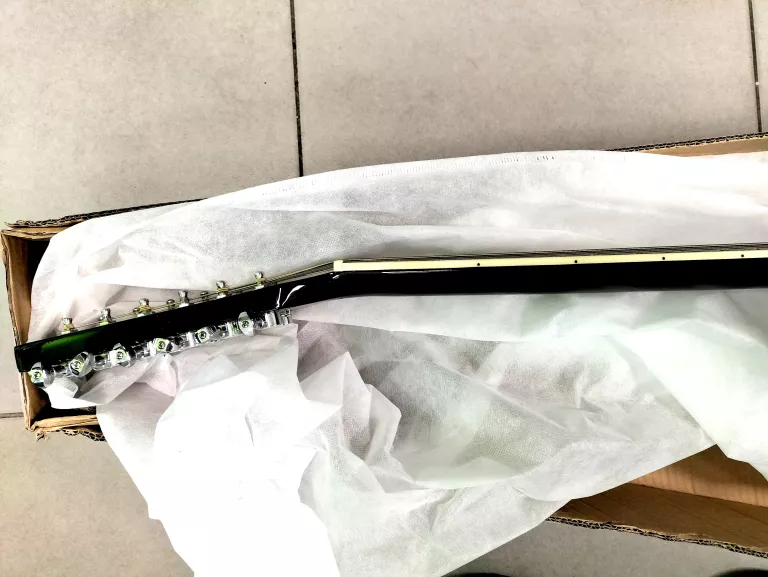 GITARA E-AKUSTYCZNA HARLEY BENTON D-200CE-12NT