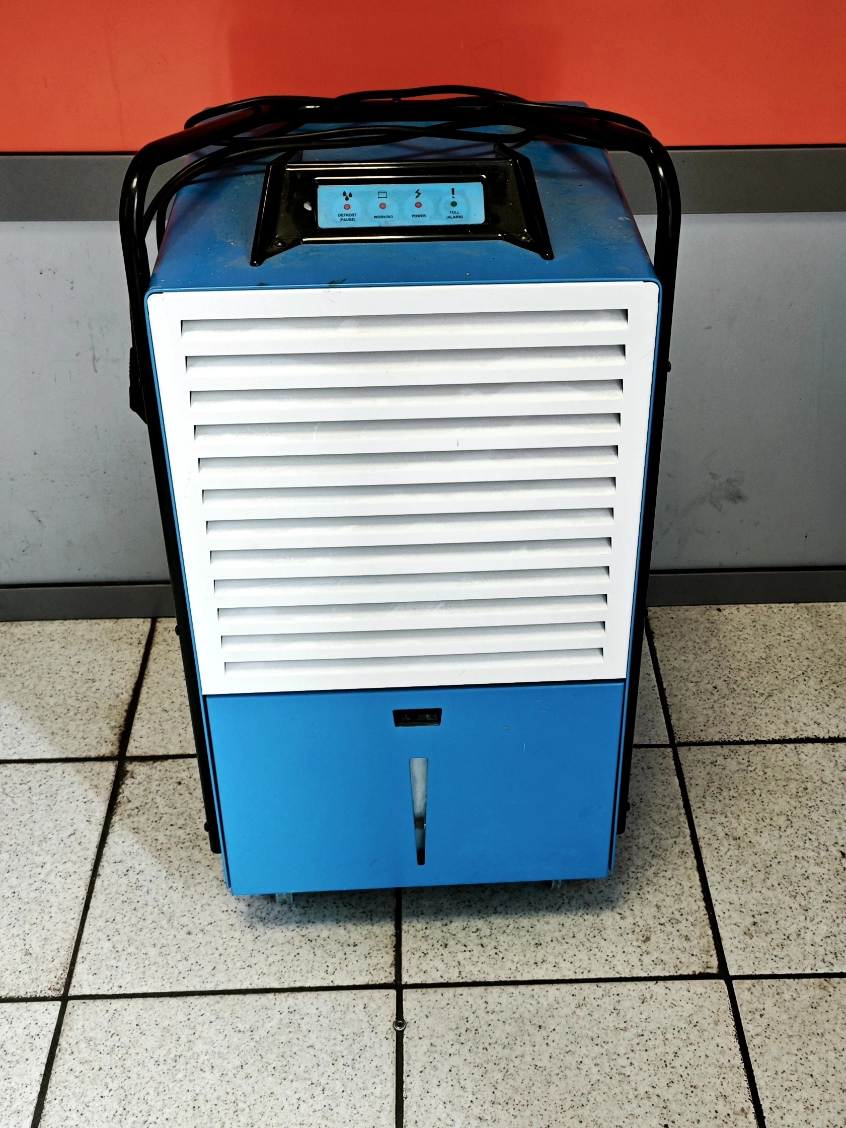 osuszacz-powietrza-fral-fdnd33sh1-koscielna-4b-sj-brzeg