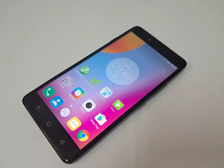 SMARTFON LENOVO K6 NOTE 3 GB / 32 GB
