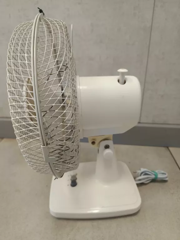 WENTYLATOR ELTA 9024N2 28 W 40 / 26 CM