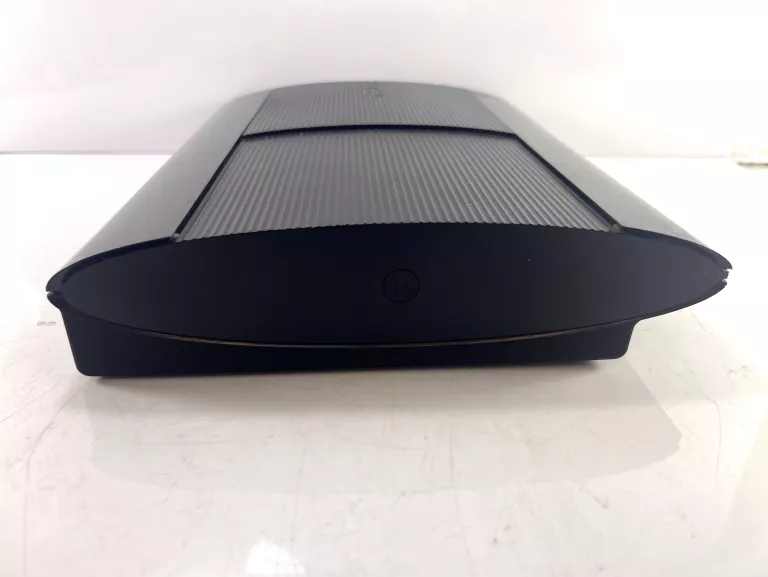 KONSOLA PS3 SUPER SLIM 500GB + 2PADY + GRA