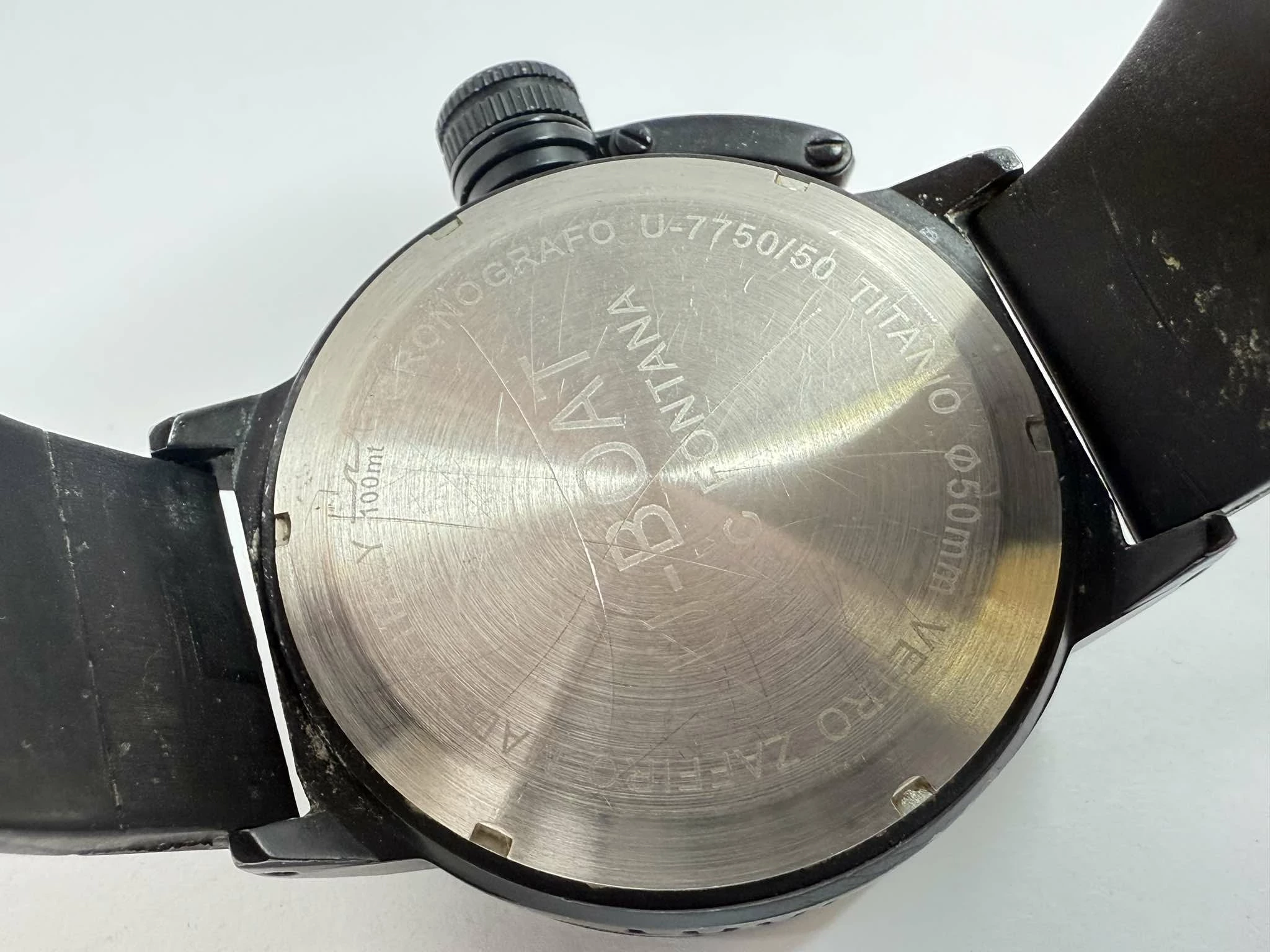 zegarek-u-boat-porysowany-replika-rodzaj-129220-3