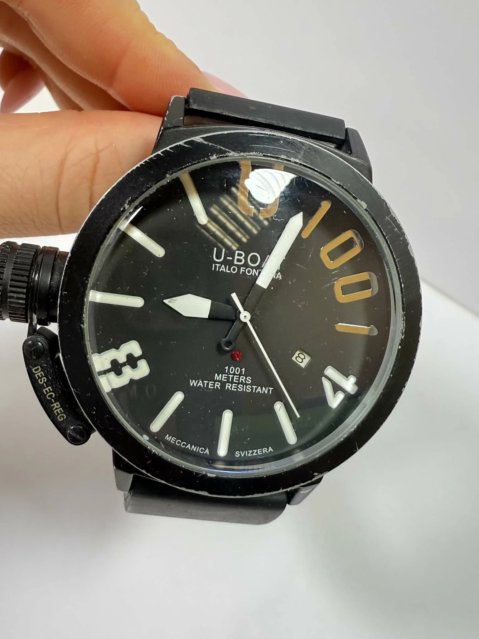 zegarek-u-boat-porysowany-replika-ean-gtin-00000000000