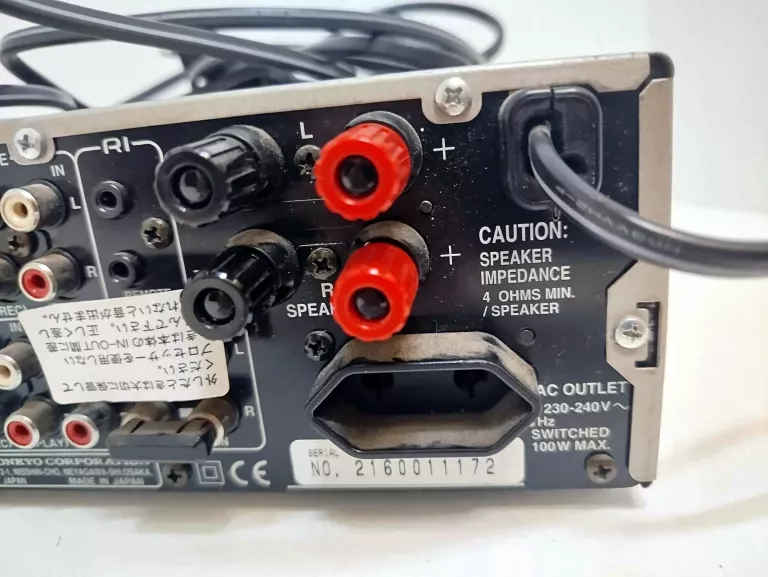 AMPLITUNER ONKYO R-805TX