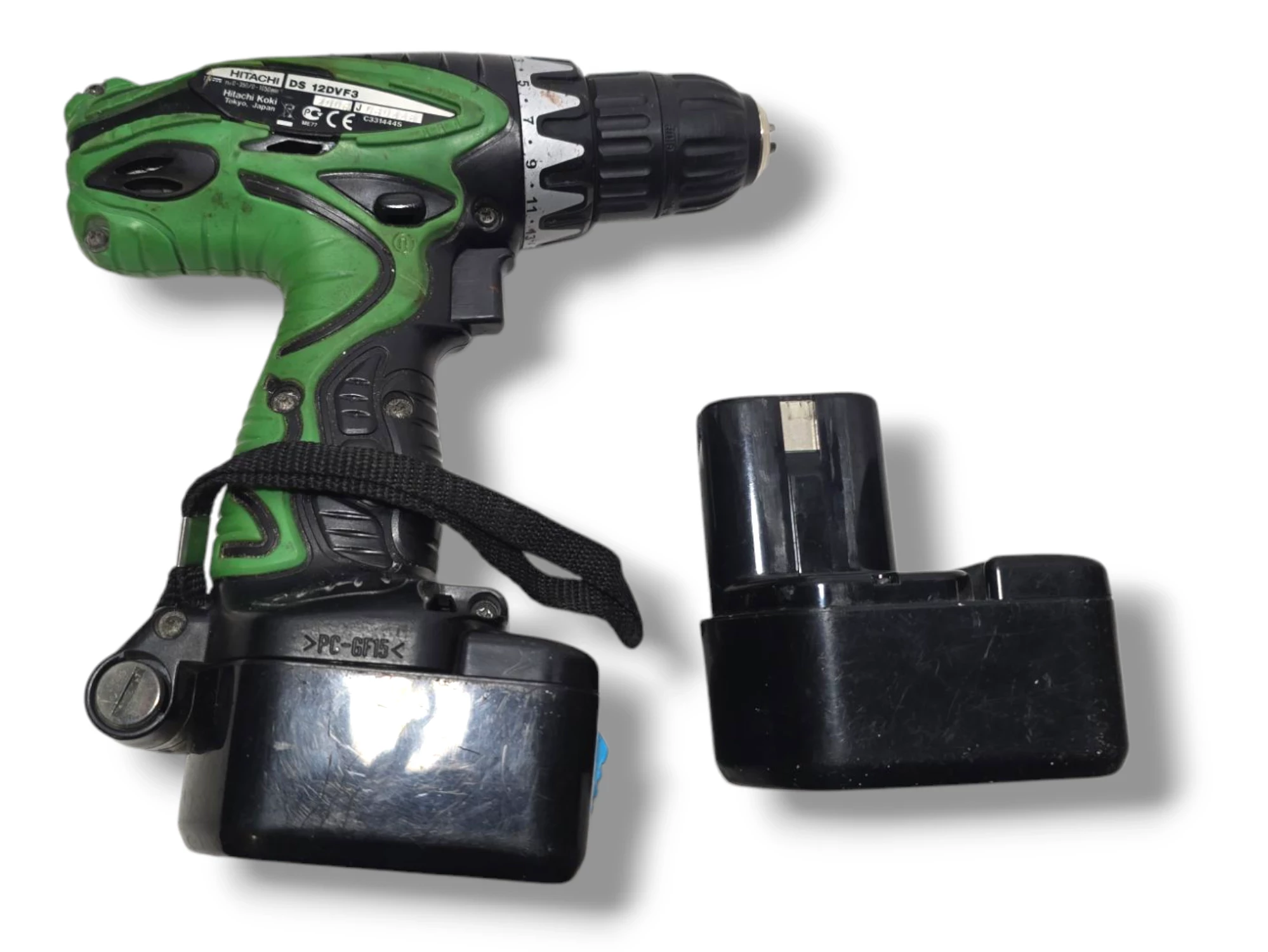 wkretarka-hitachi-ds12dvf3-stan-11323-2