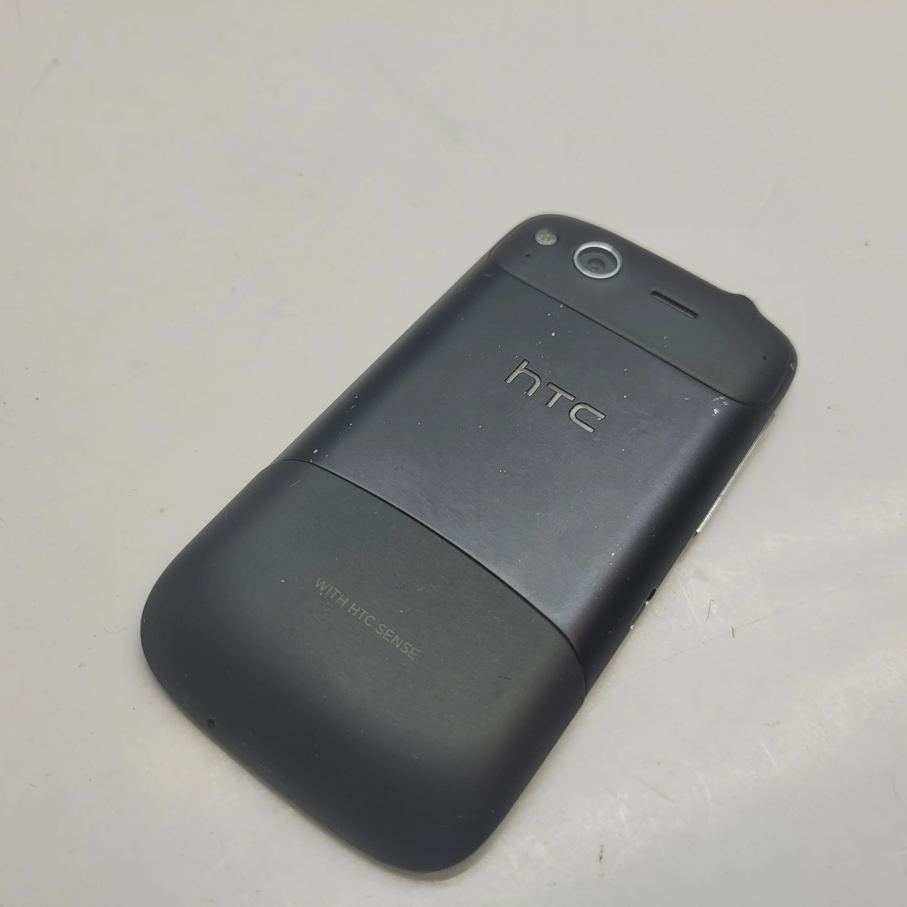 telefon-htc-desire-s-kolor-127448-1