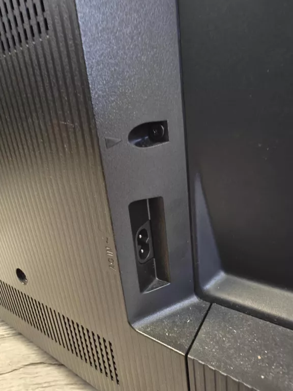 TELEWIZOR TCL 43 CALE 43C649 4K UHD QLED GOOGLE TV 2023 3840 X 2160