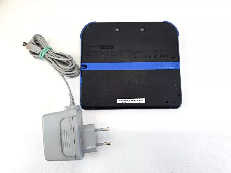 KONSOLA NINTENDO 2DS +ŁADOWARKA GRA POKEMONY