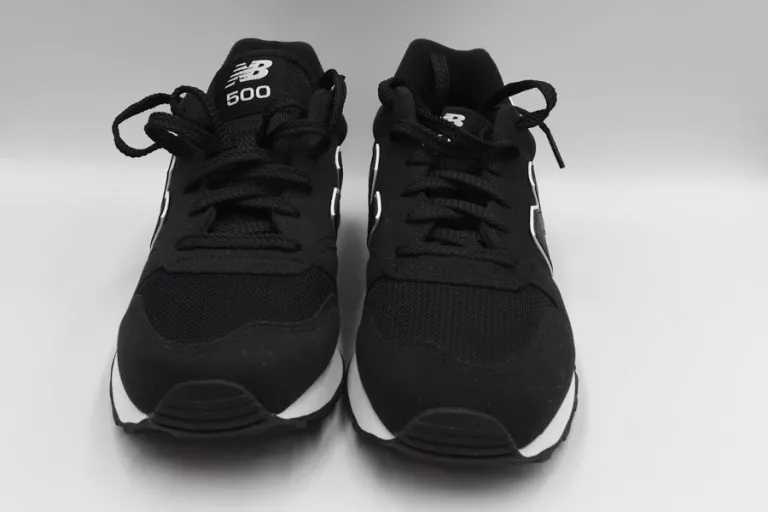 NEW BALANCE SNEAKERSY GM500EB2 CZARNY 40