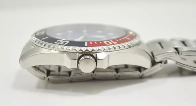 ZEGAREK LORUS DIVER PEPSI RH941GX9