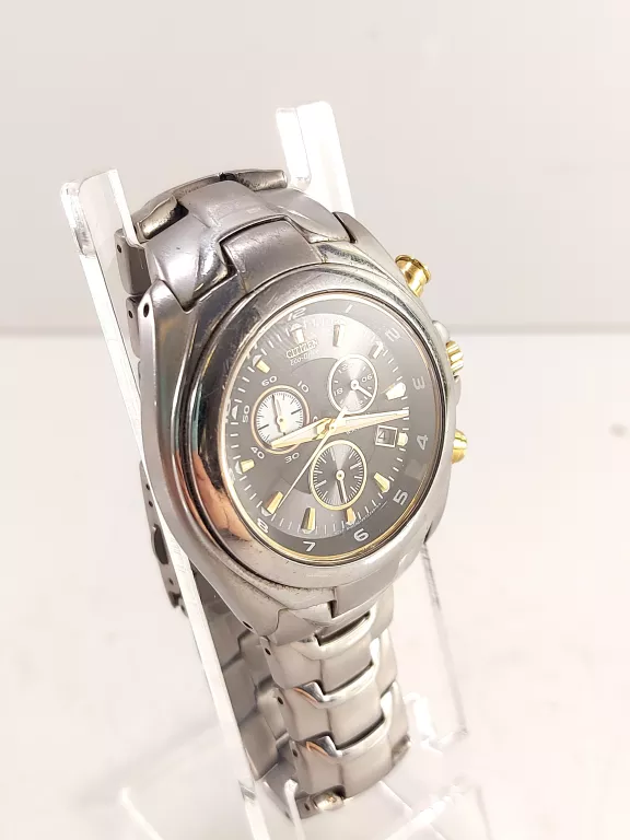 ZEGAREK CITIZEN ECO DRIVE GN-4W-S