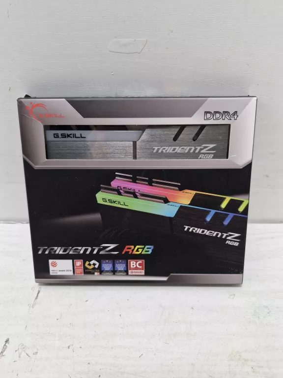 PAMĘĆ RAM G.SKILL TRIDENTZ RGB DDR4 16GB (2X8GB) 3200MHZ CL16