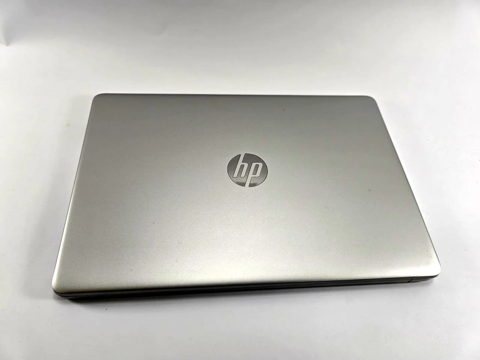 laptop-hp-15s-eq2323nw-156-amd-ryzen-5-8-gb-512-gb-kod-producenta-15s-eq2323nw