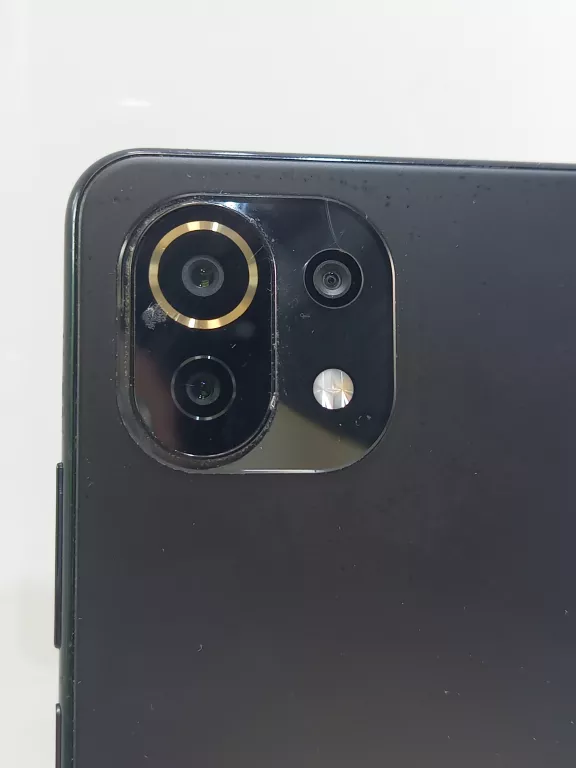 TELEFON XIAOMI MI 11 LITE 5G 8/128 GB
