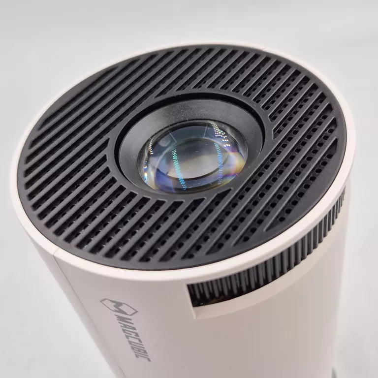PROJEKTOR MAGCUBIC HY300 PRO STAN B.DOBRY
