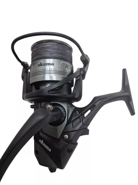 KOŁOWROTEK OKUMA AVENTA AB-8000 FEEDER
