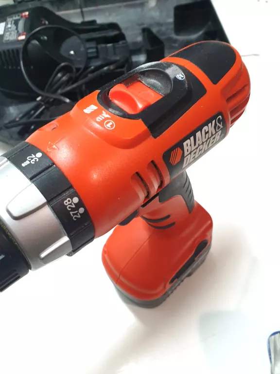 WKRETARKA BLACK DECKER HP126F2K 12 V + WALIZKA