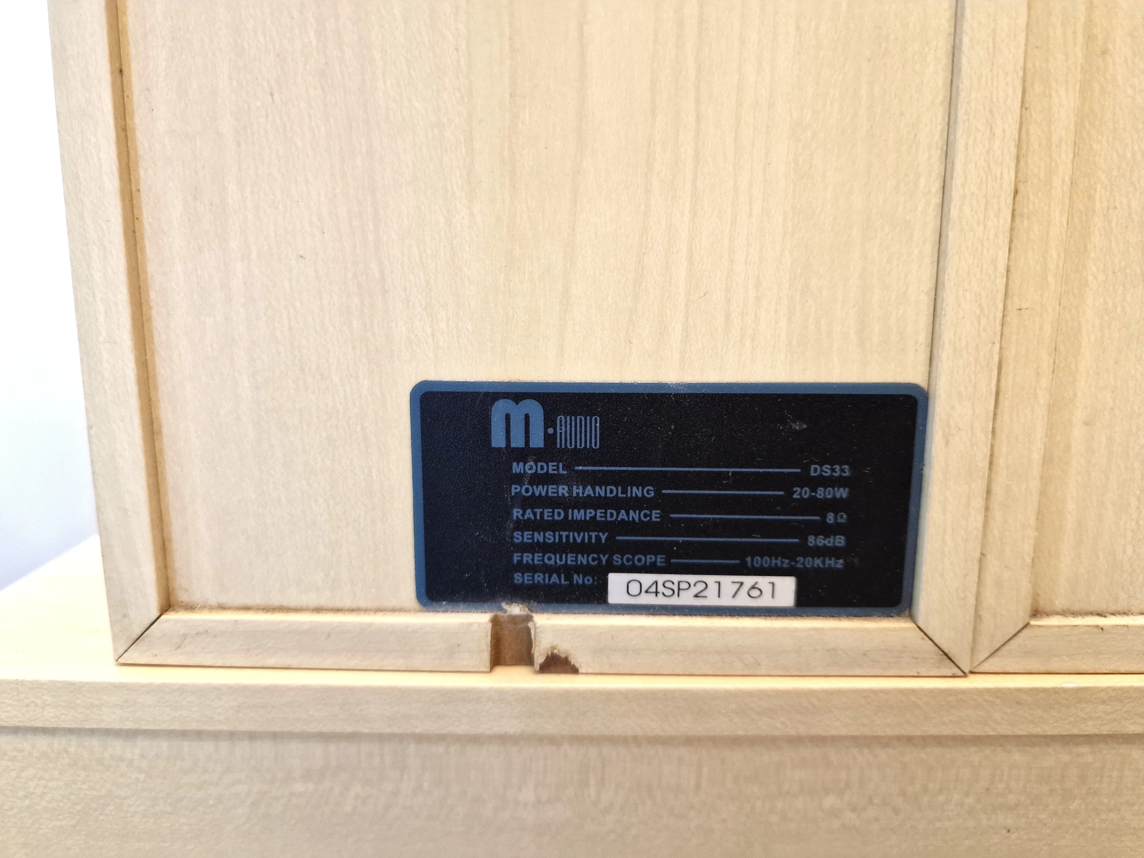 zestaw-pieciu-glosnikow-m-audio-50-system-dzwieku-208026-235318