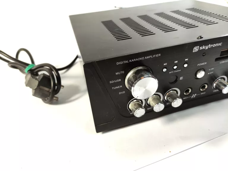 WZMACNIACZ SKYTRONIC 103.134