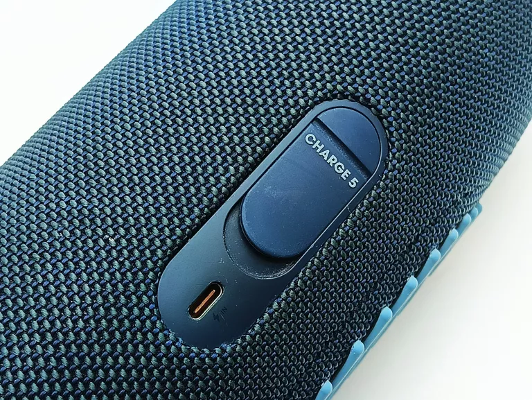 GŁOŚNIK MOBILNY JBL CHARGE 5