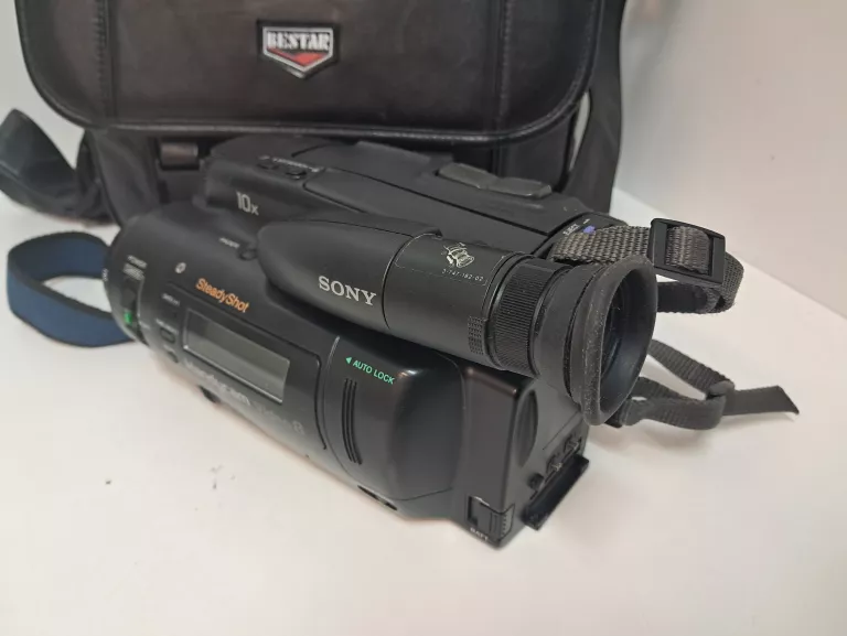 KAMERA SONY CCD-TR606E
