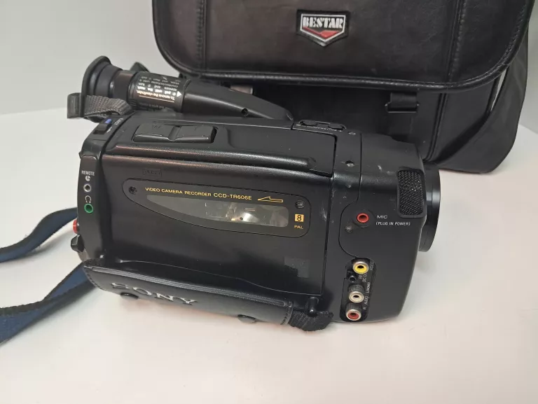 KAMERA SONY CCD-TR606E