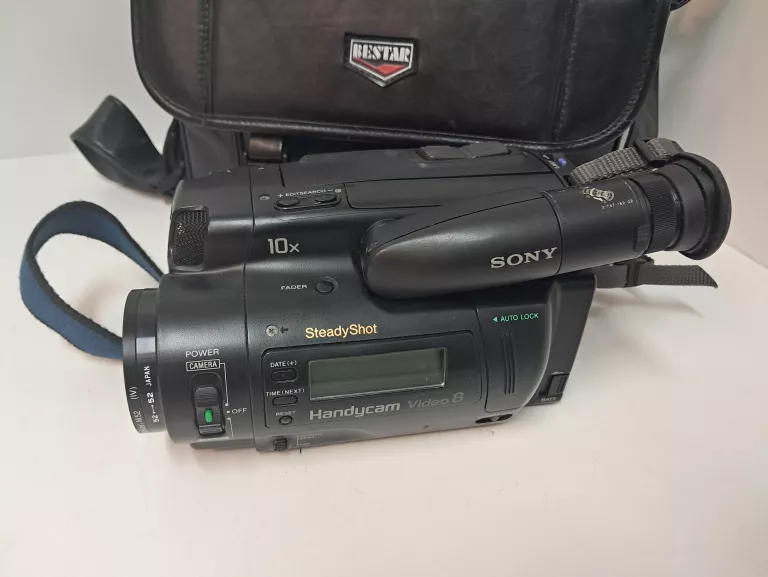 KAMERA SONY CCD-TR606E