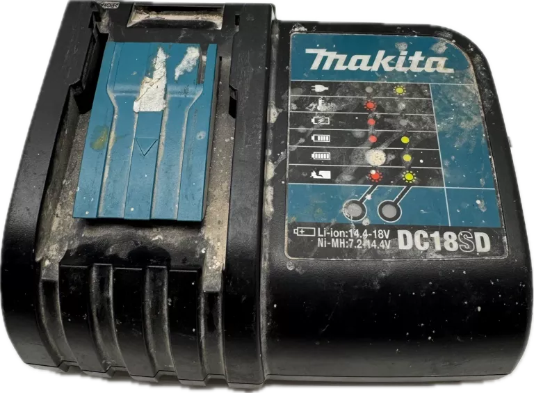 ŁADOWARKA AKUMULATORÓW MAKITA DC18SD 18 V