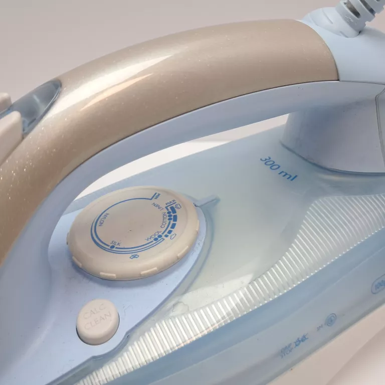 ŻELAZKO PHILIPS GC3320
