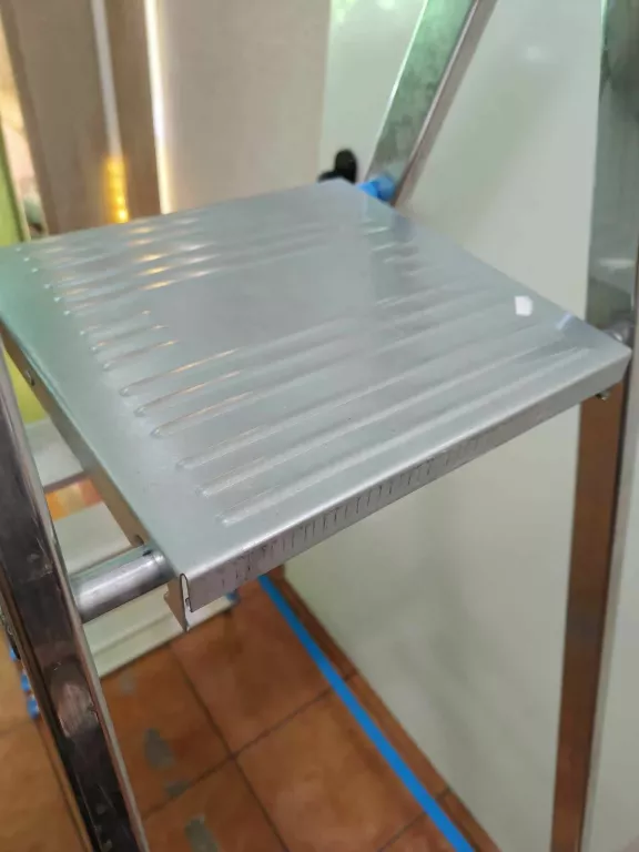DRABINA ALUMINIOWA 5 STOPNIOWA + PODEST MACALLISTER