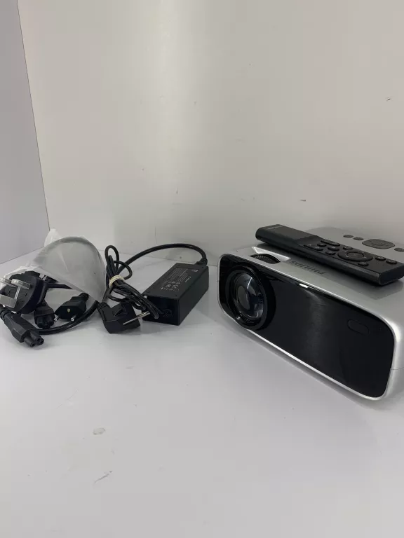 PROJEKTOR PHILIPS NEOPIX PRIME 2 KOMPLET