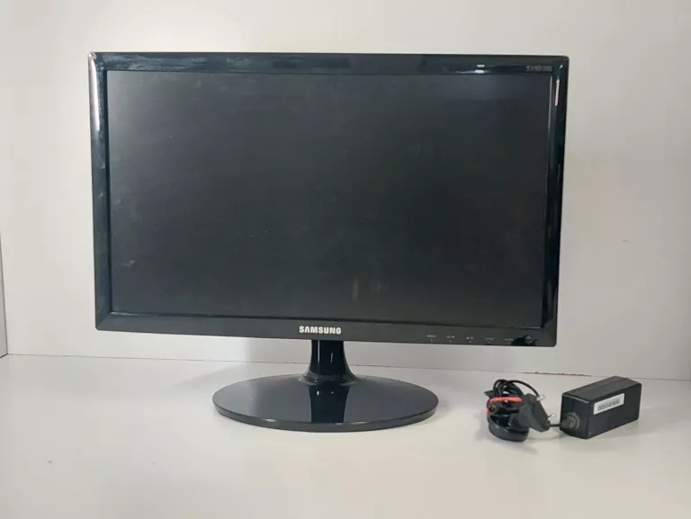 MONITOR LED SAMSUNG S19D300NY 18,5 " 1366 X 768 PX TN
