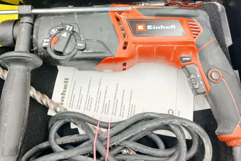 MŁOT UDAROWY EINHELL TC-RH 800 4F WALIZKA