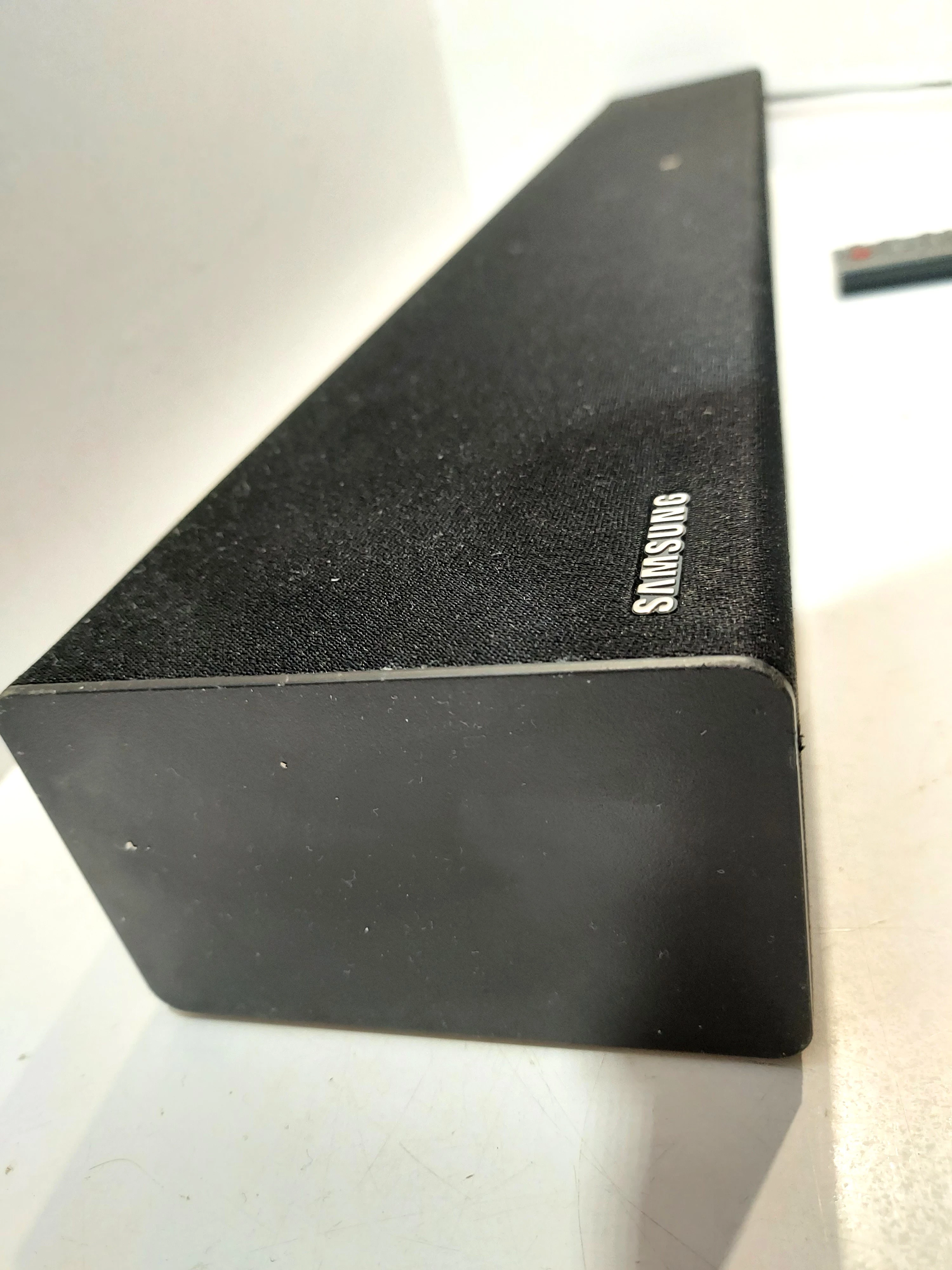 soundbar-samsung-hw-t400xn-system-dzwieku-208026-235138