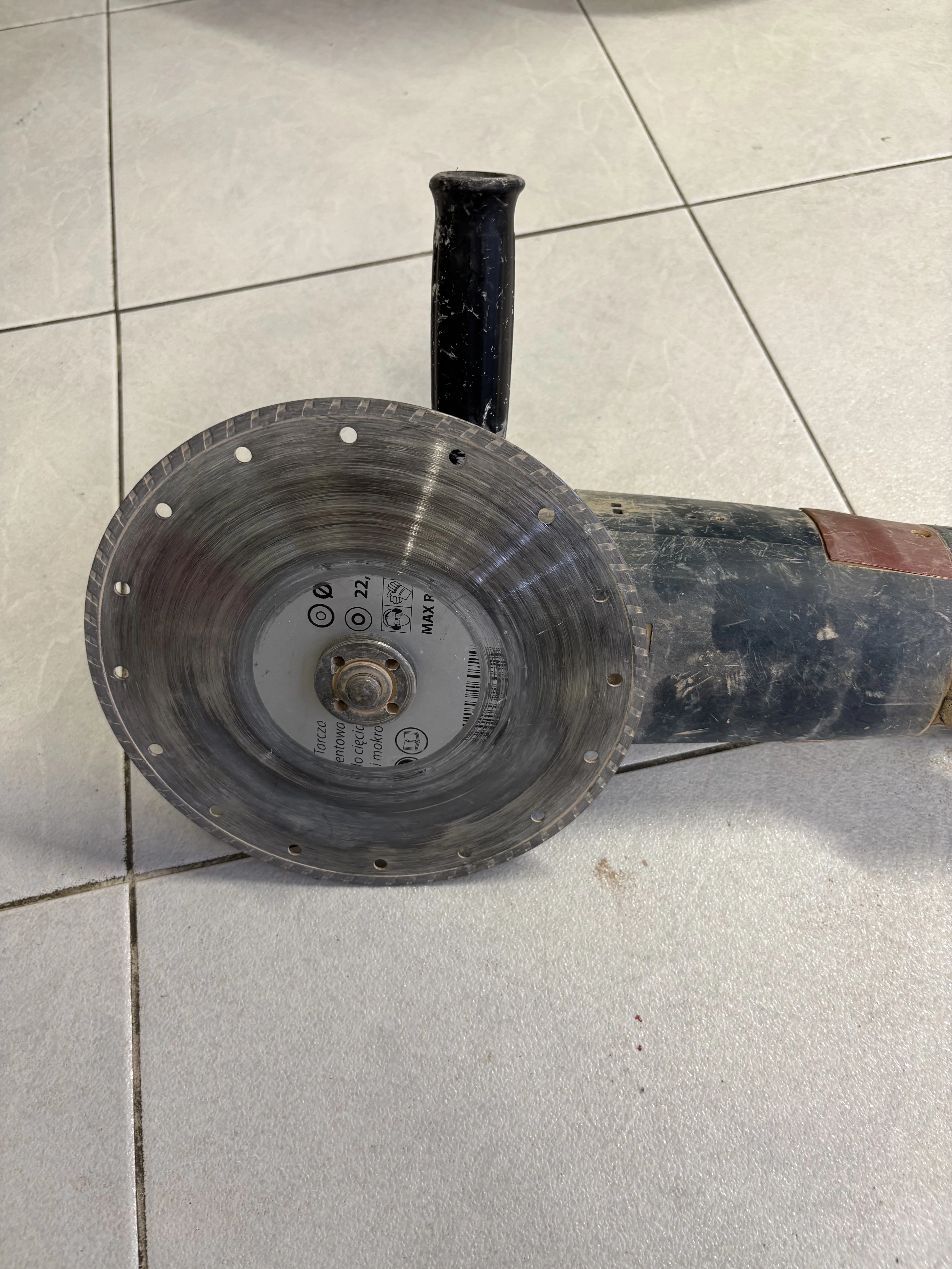 szlifierka-makita-bn-rodzaj-zasilania-128529-2