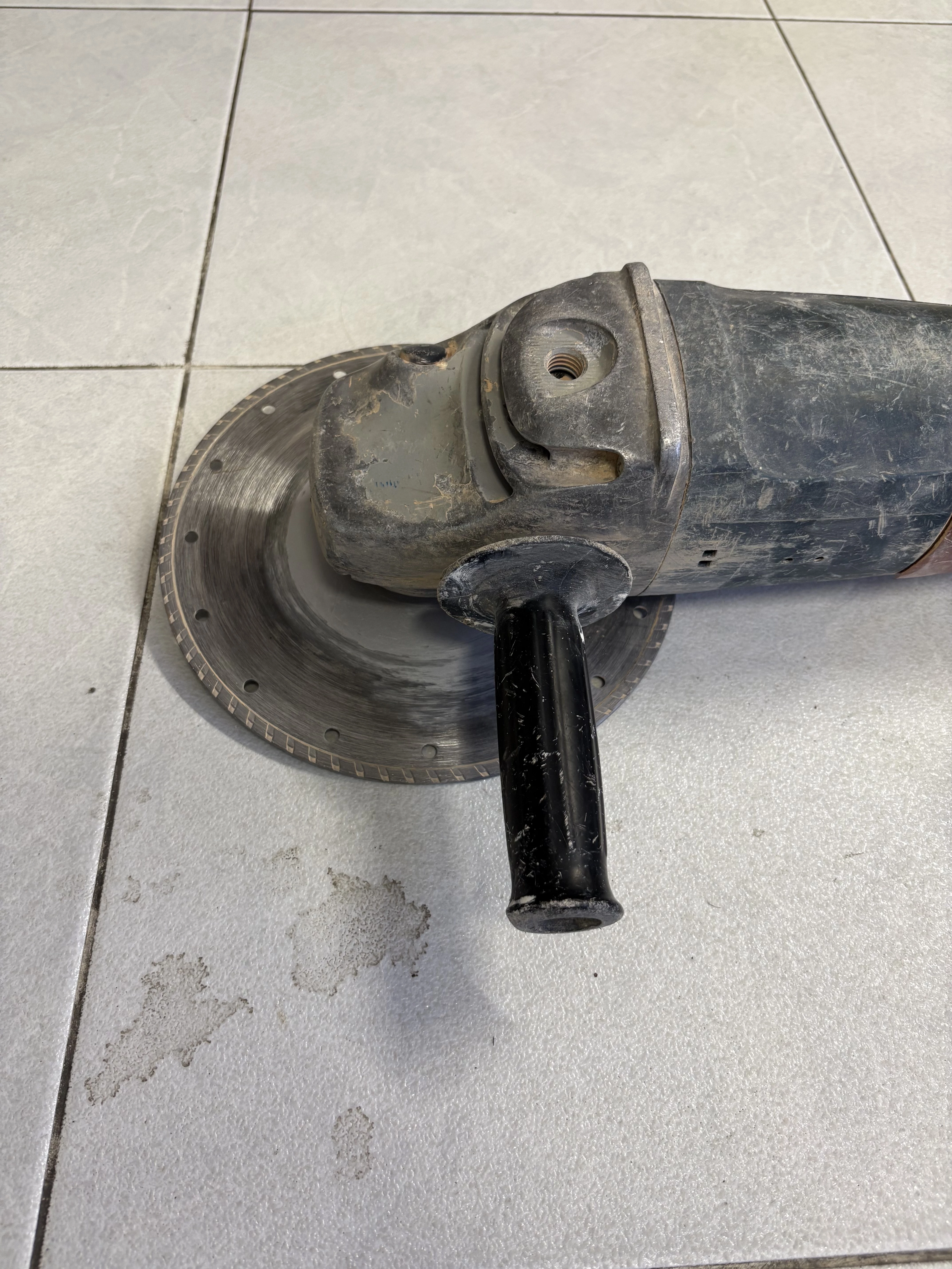 szlifierka-makita-bn-ean-gtin-0197050004703