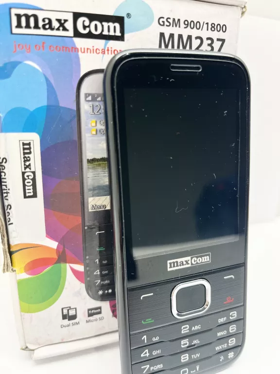 TELEFON MAXCOM MM237