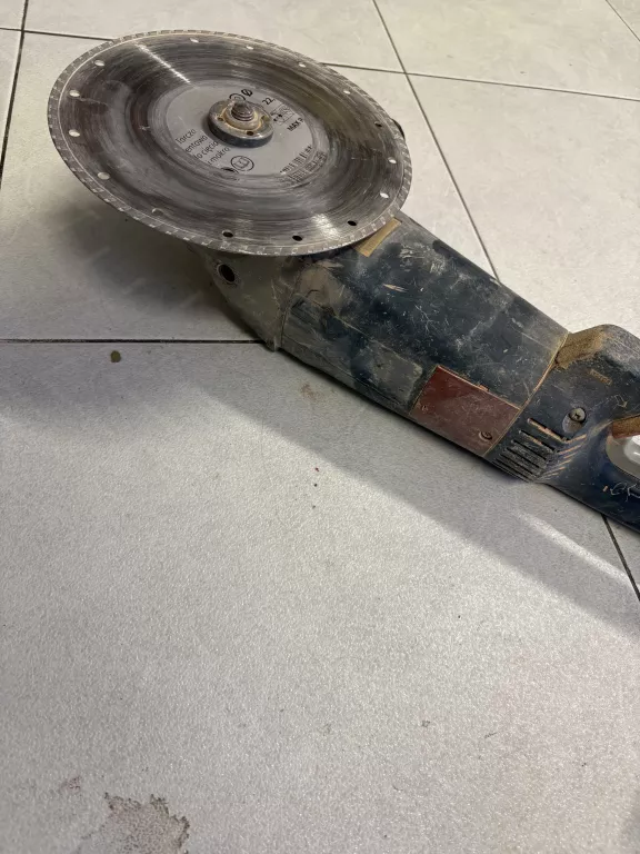 szlifierka-makita-bn-kod-producenta-ga9090n