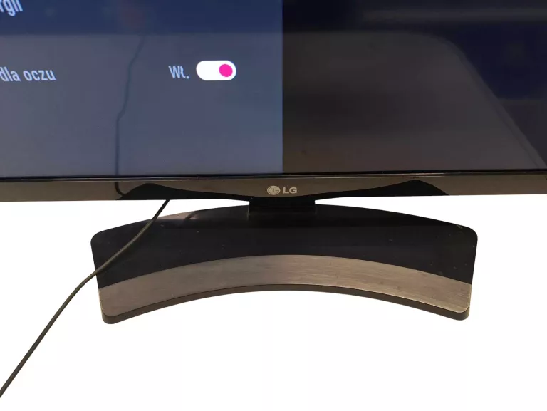 telewizormonitor-lg-24mt48df-rodzaj-podswietlania-206418-227546