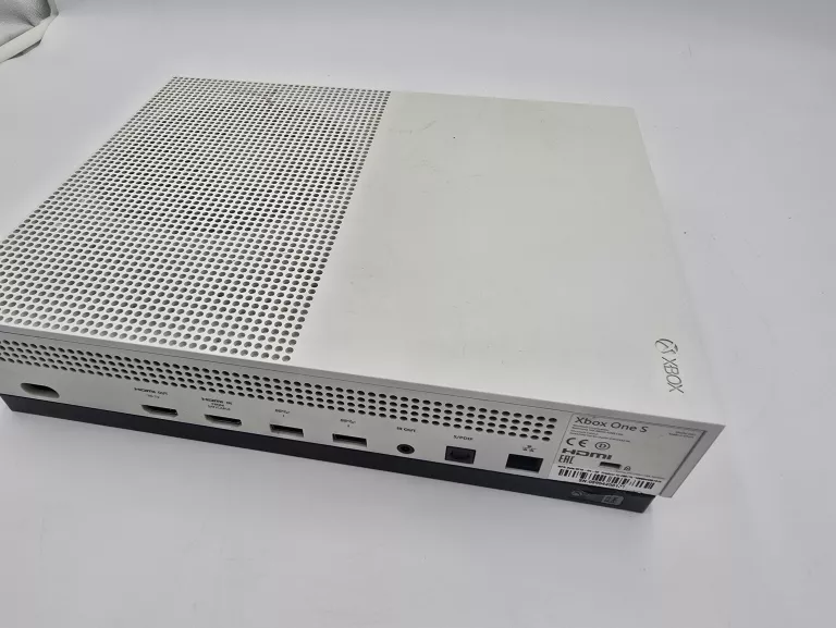 KONSOLA XBOX ONE S 500GB MODEL 1681