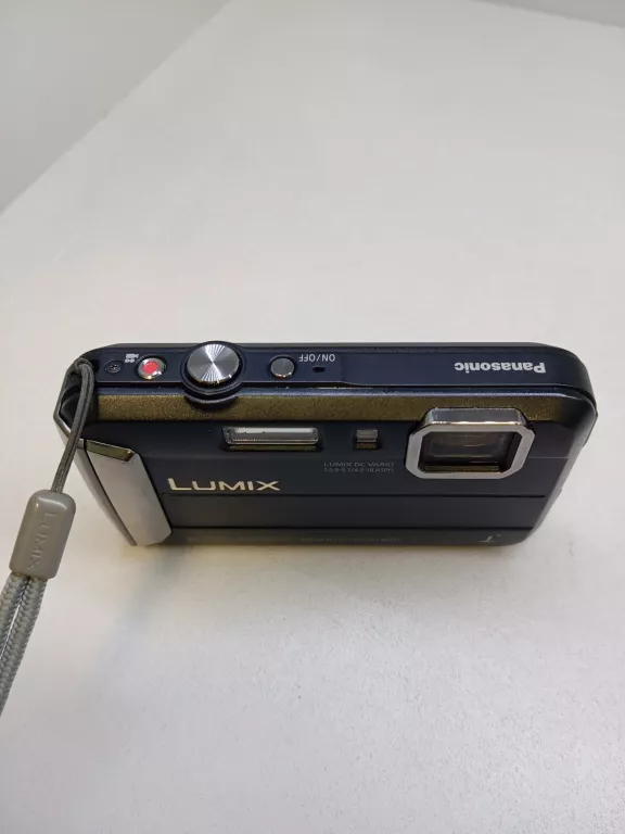APARAT PANASONIC LUMIX DMC-FT30